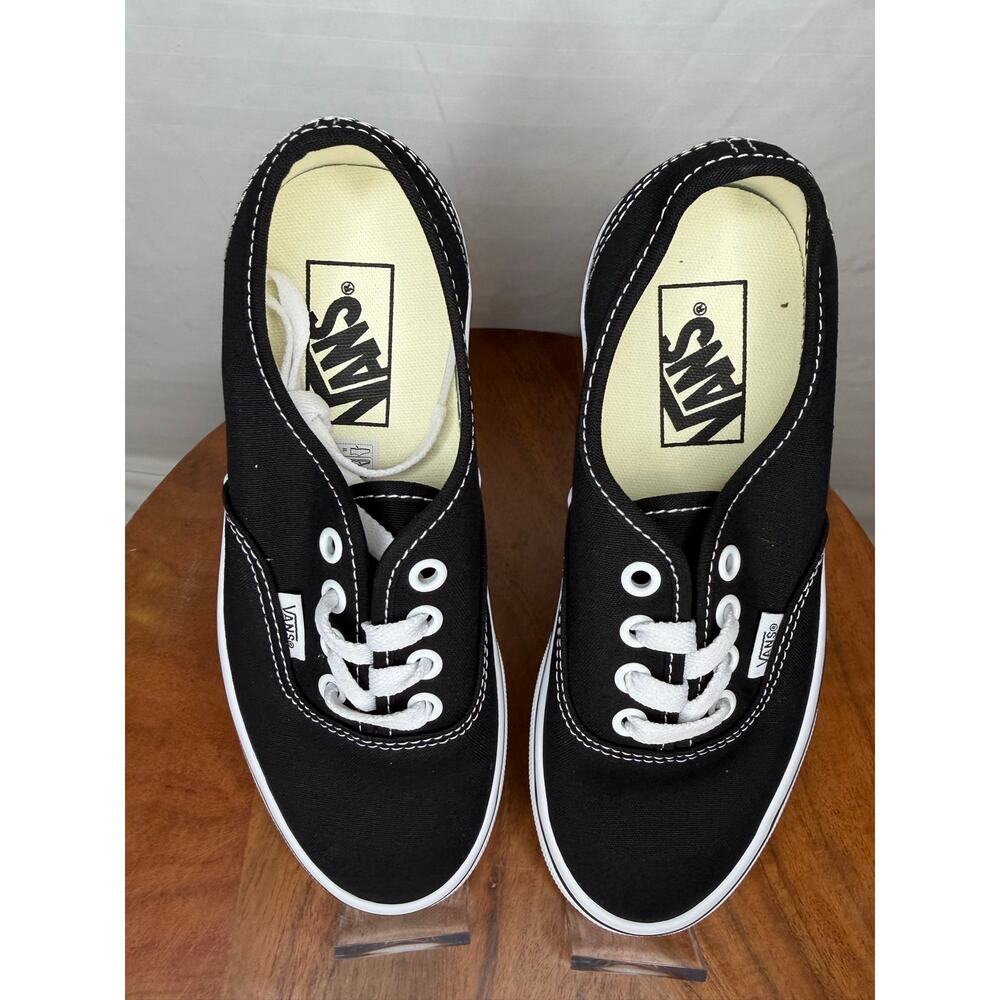 Vans Authentic Black/True White Skate Shoes Youth 4Y Unisex Kids NWT - Picture 6 of 11